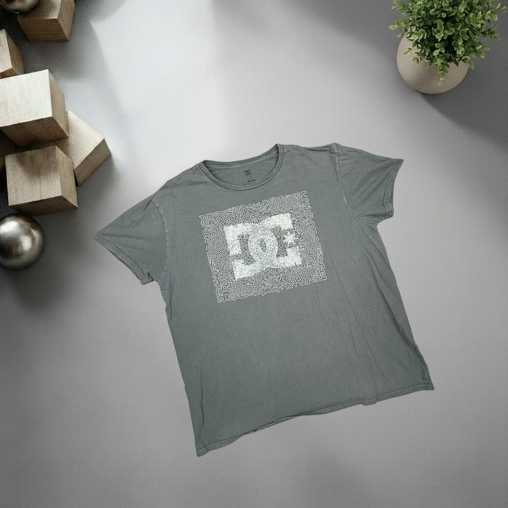 Vintage DC Shoes Graphic T Shirt Grey Y2K Skater Streetwear Large